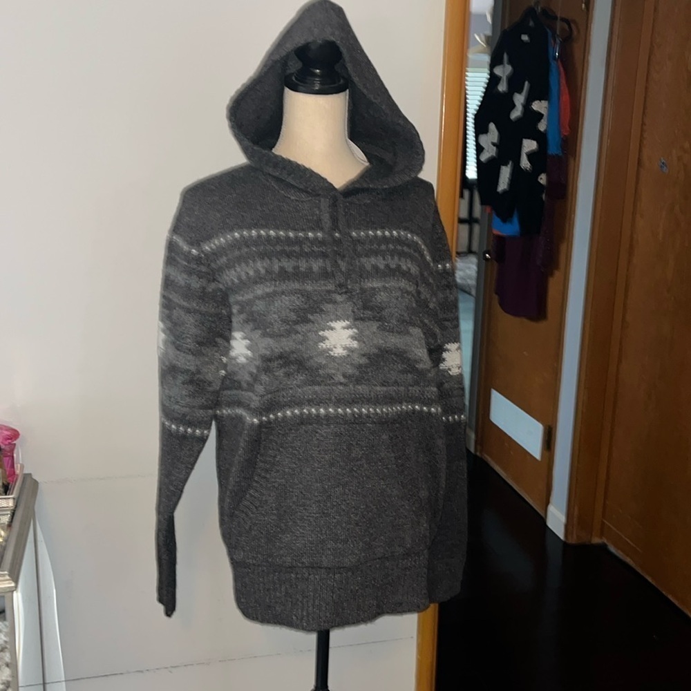 American Eagle NWT Baja Hooded Sweater Grey Size Medium Men’s